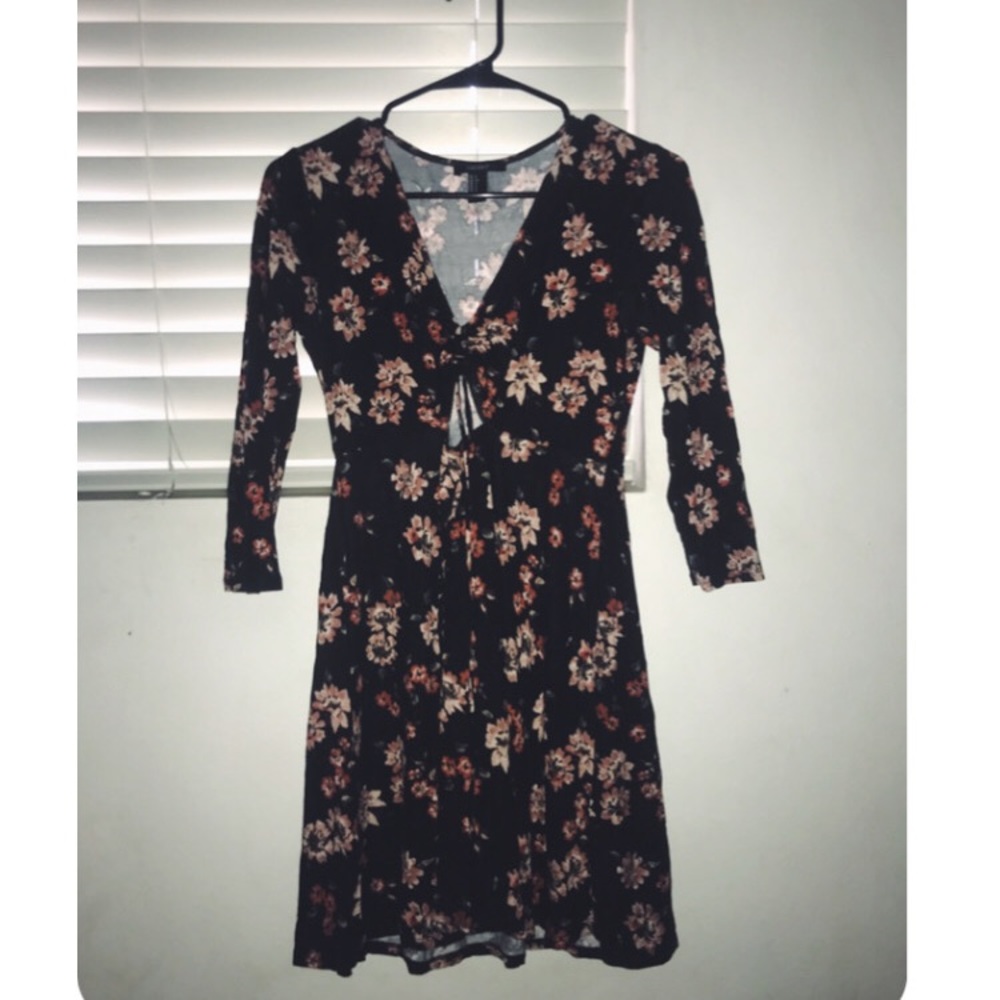Mid Sleeve Dress